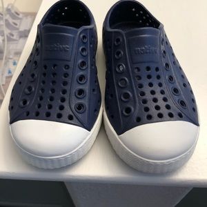 Native Jefferson shoe toddler size 6